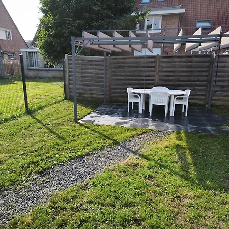 Maison Entiere Avec Parking Gratuit, Wifi & Clim 度假居 *
